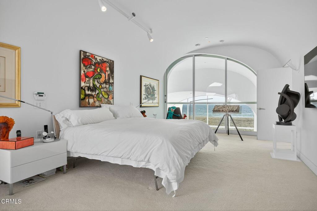 MLS #V1-31449 image #30