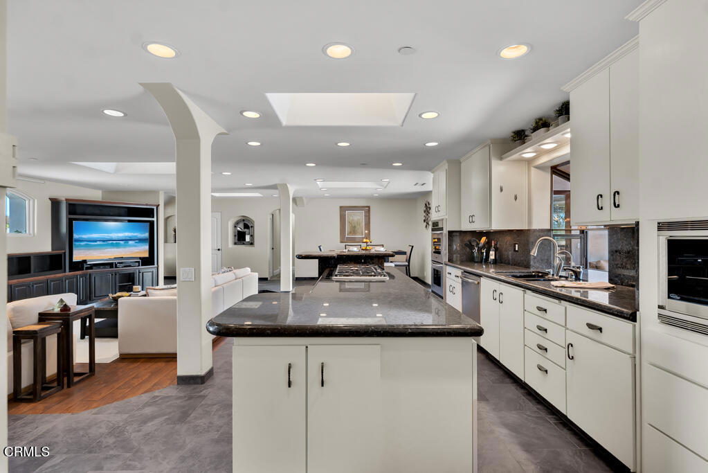 MLS #V1-31495 image #10