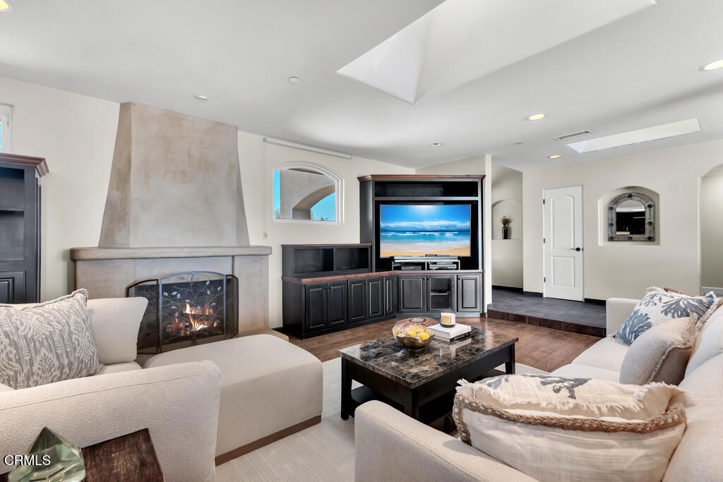 MLS #V1-31495 image #7