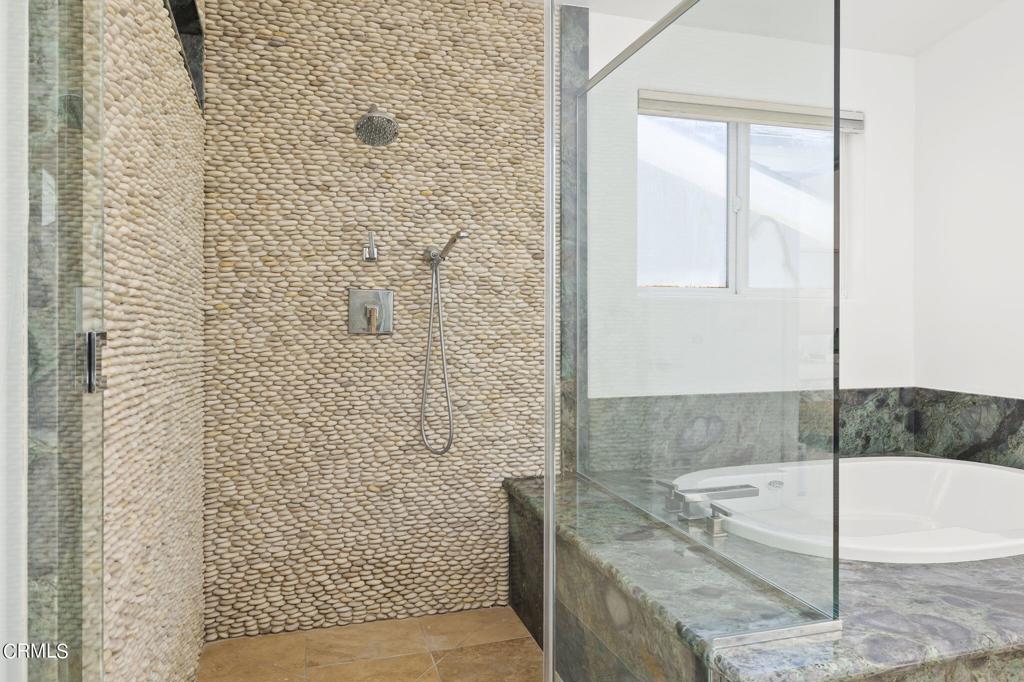 MLS #V1-31510 image #38