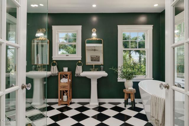 MLS #V1-31601 image #34