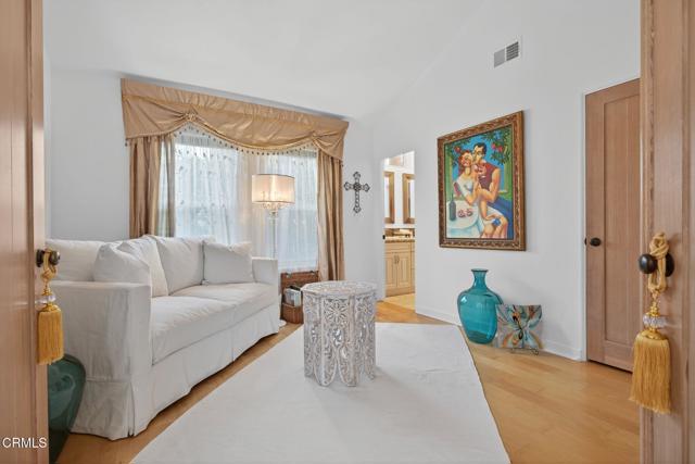 MLS #V1-31626 image #25