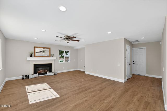 MLS #V1-31629 image #6