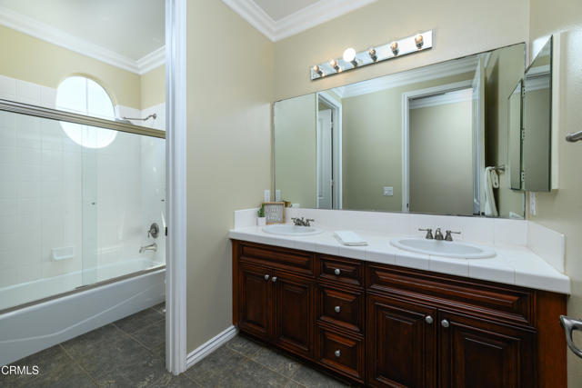 MLS #V1-31655 image #18