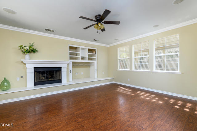 MLS #V1-31655 image #5