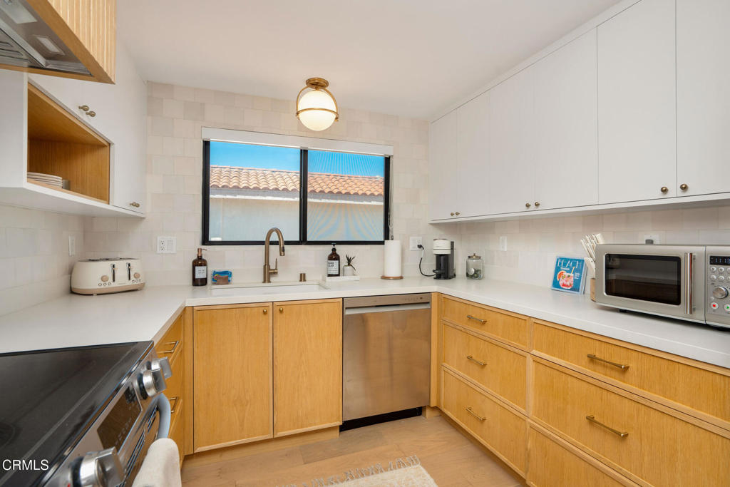 MLS #V1-31659 image #20