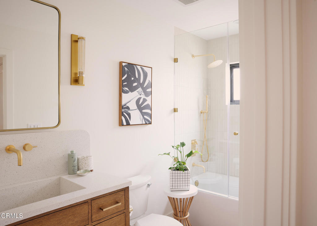 MLS #V1-31659 image #6