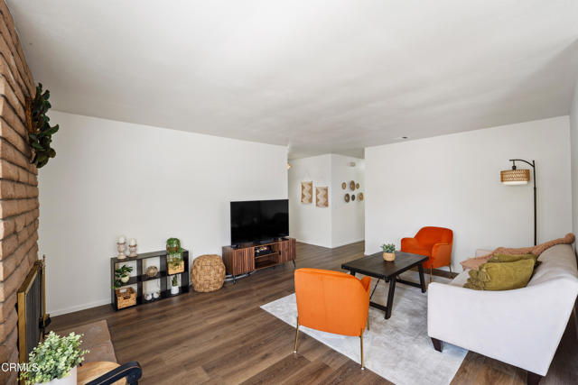 MLS #V1-31689 image #5