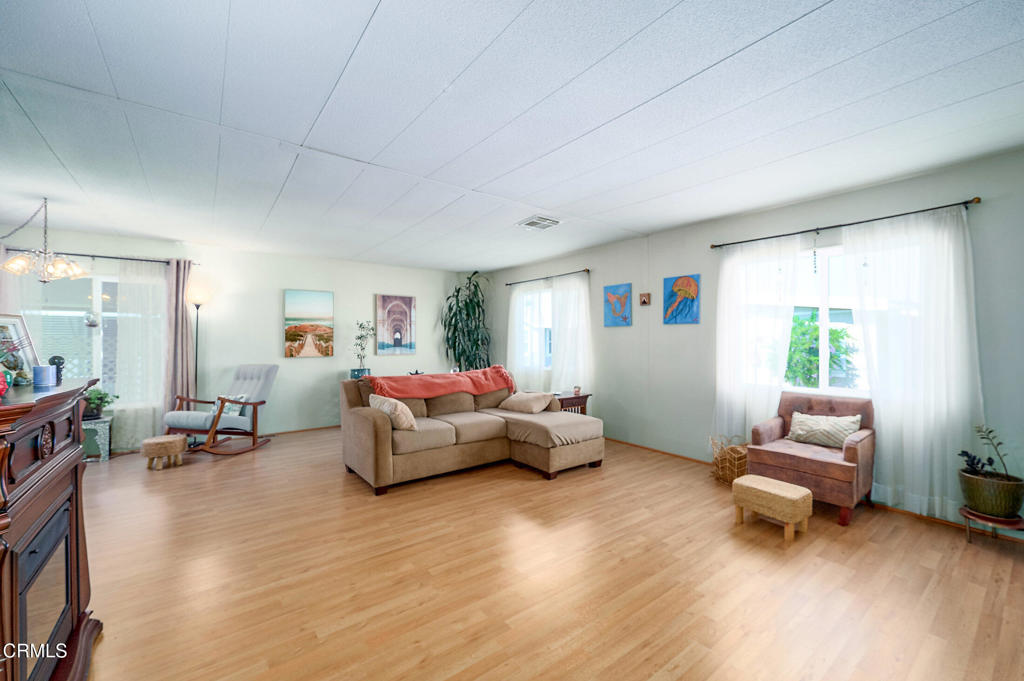 MLS #V1-31704 image #7