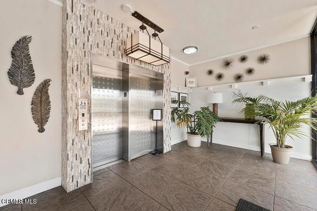 MLS #V1-31711 image #1