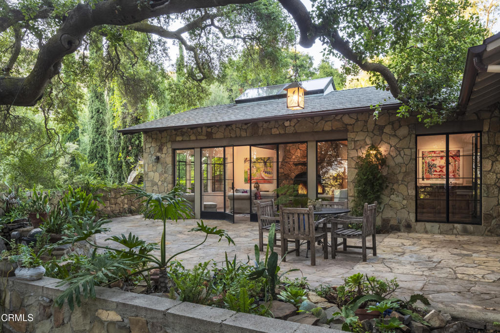 MLS #V1-31732 image #3