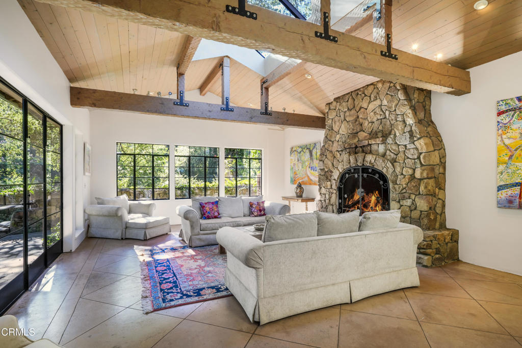 MLS #V1-31732 image #7