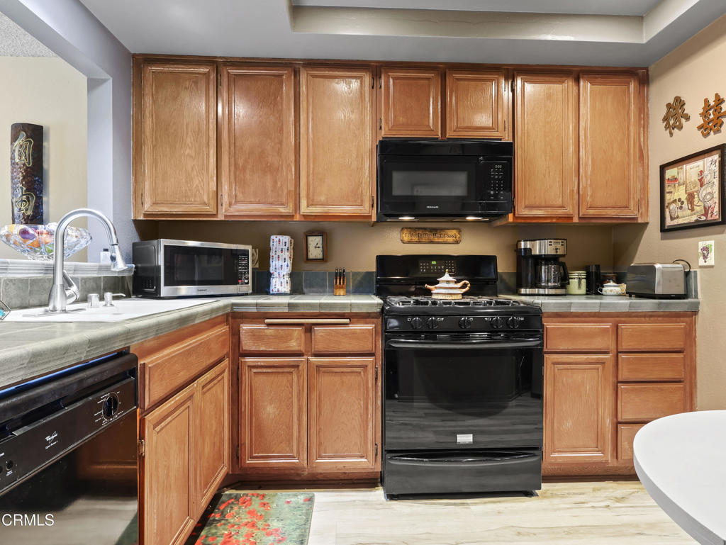 MLS #V1-31746 image #10