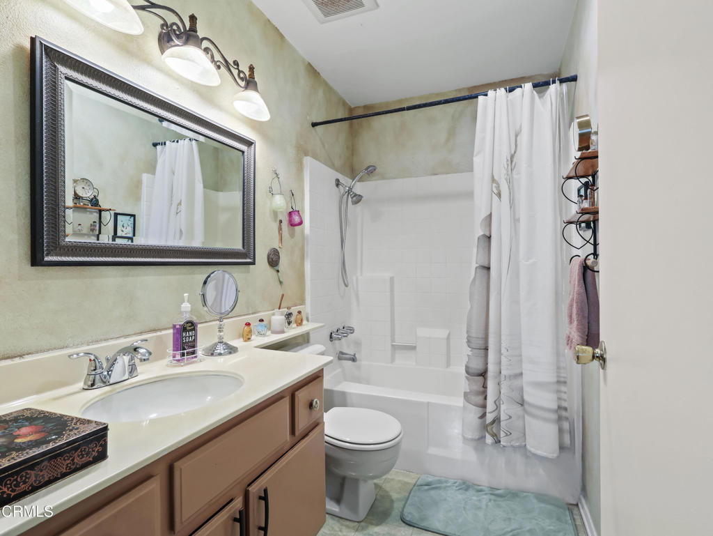 MLS #V1-31746 image #13