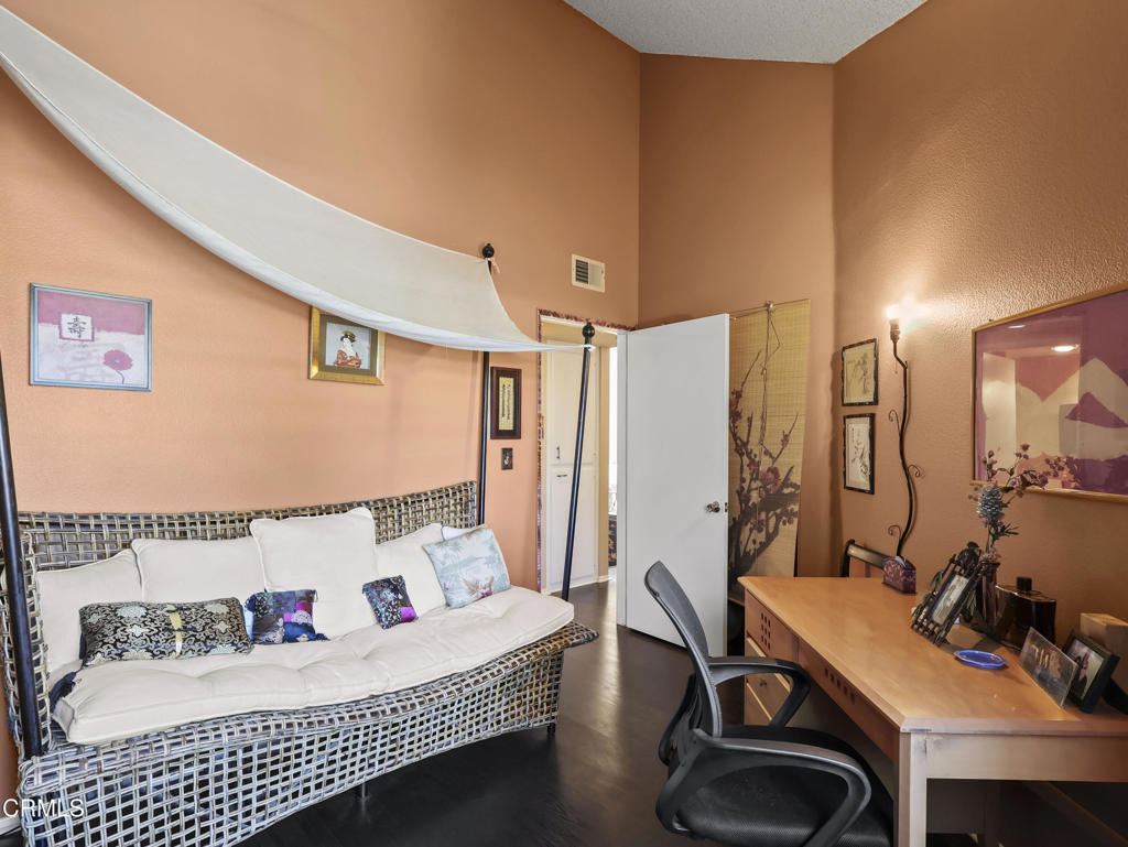 MLS #V1-31746 image #16