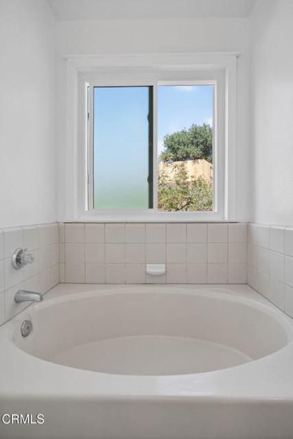 MLS #V1-31761 image #30