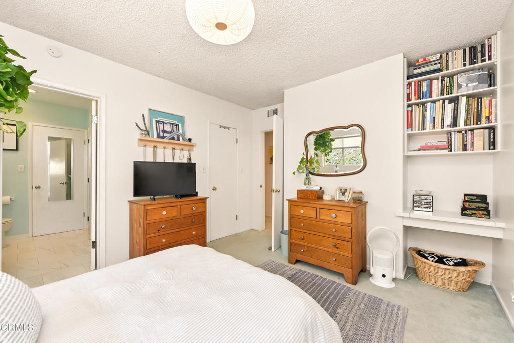 MLS #V1-31772 image #28