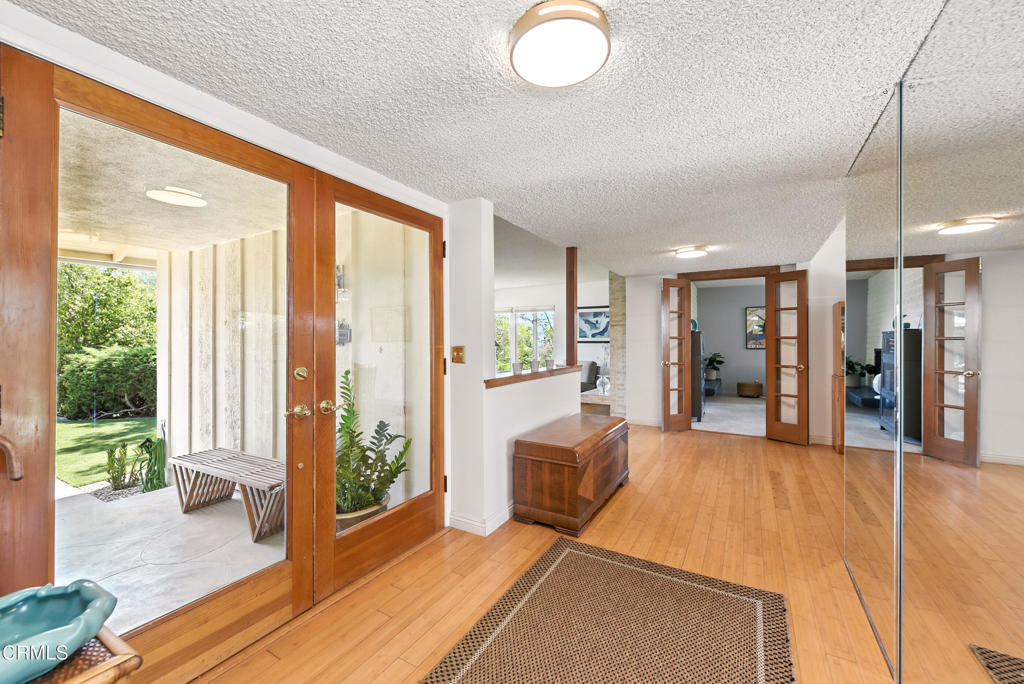 MLS #V1-31772 image #3