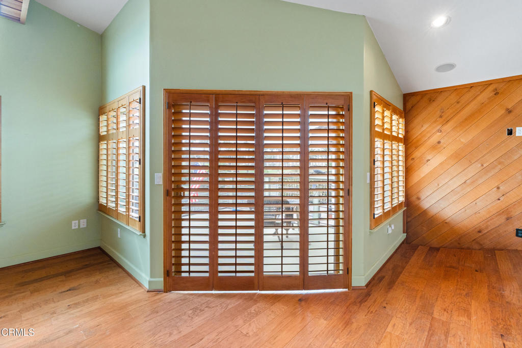 MLS #V1-31773 image #25