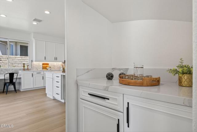 MLS #V1-31782 image #22