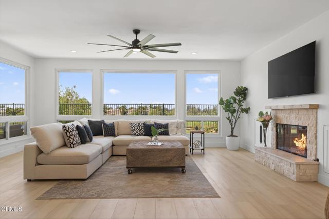 MLS #V1-31782 image #24