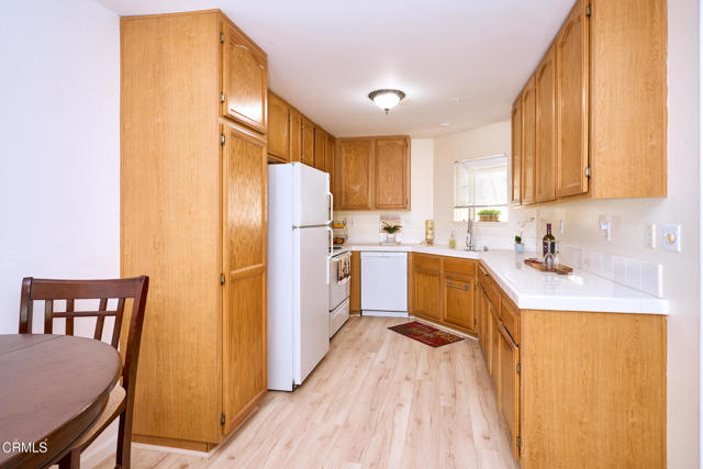 MLS #V1-31790 image #18