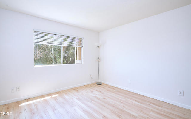 MLS #V1-31790 image #31