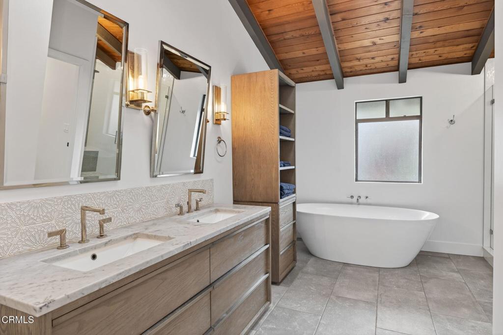 MLS #V1-31793 image #43