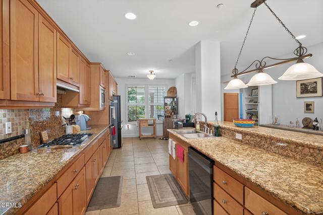 MLS #V1-31794 image #10