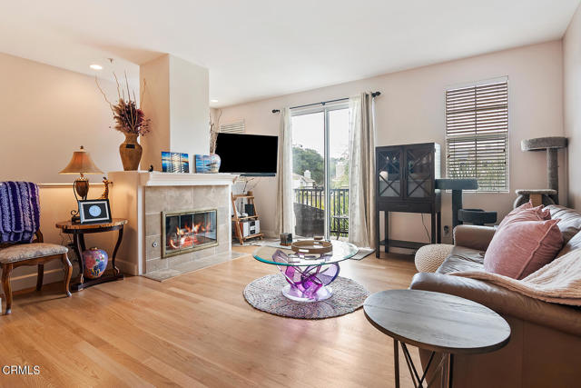 MLS #V1-31835 image #3