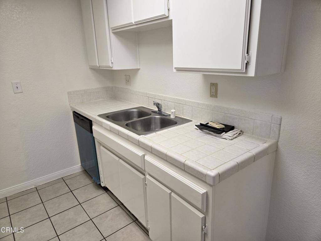 MLS #V1-31848 image #1