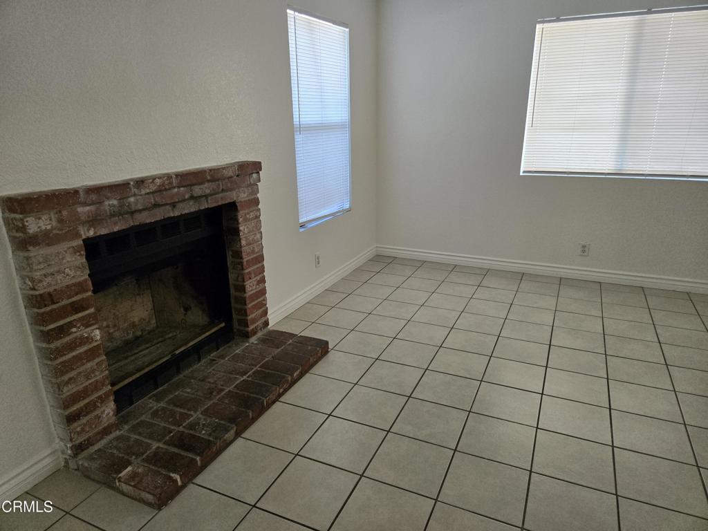 MLS #V1-31848 image #3