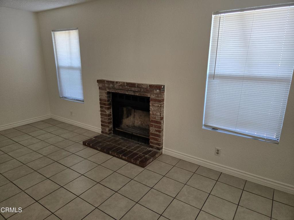 MLS #V1-31848 image #4