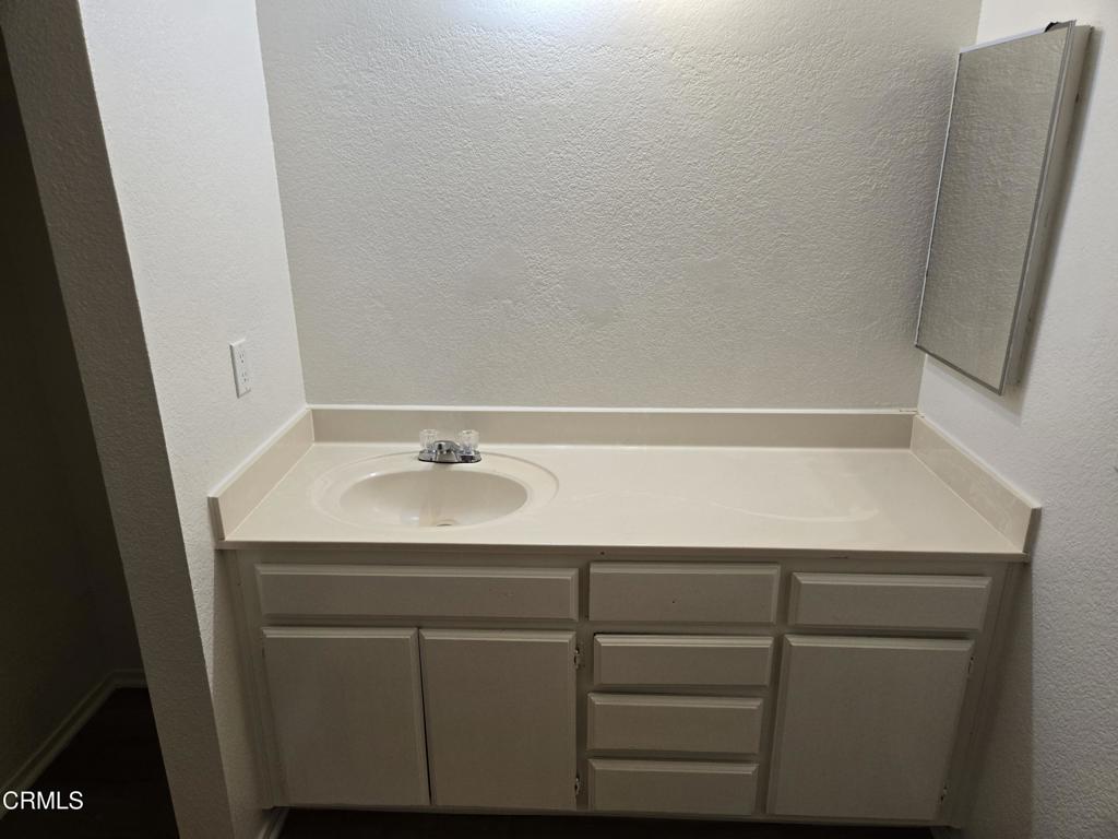 MLS #V1-31848 image #8