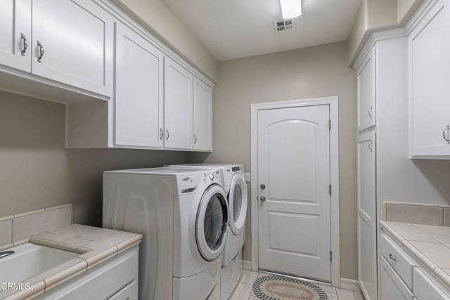 MLS #V1-31850 image #32