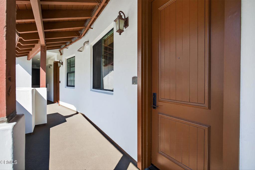 MLS #V1-31875 image #1