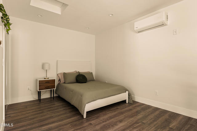 MLS #V1-31938 image #9