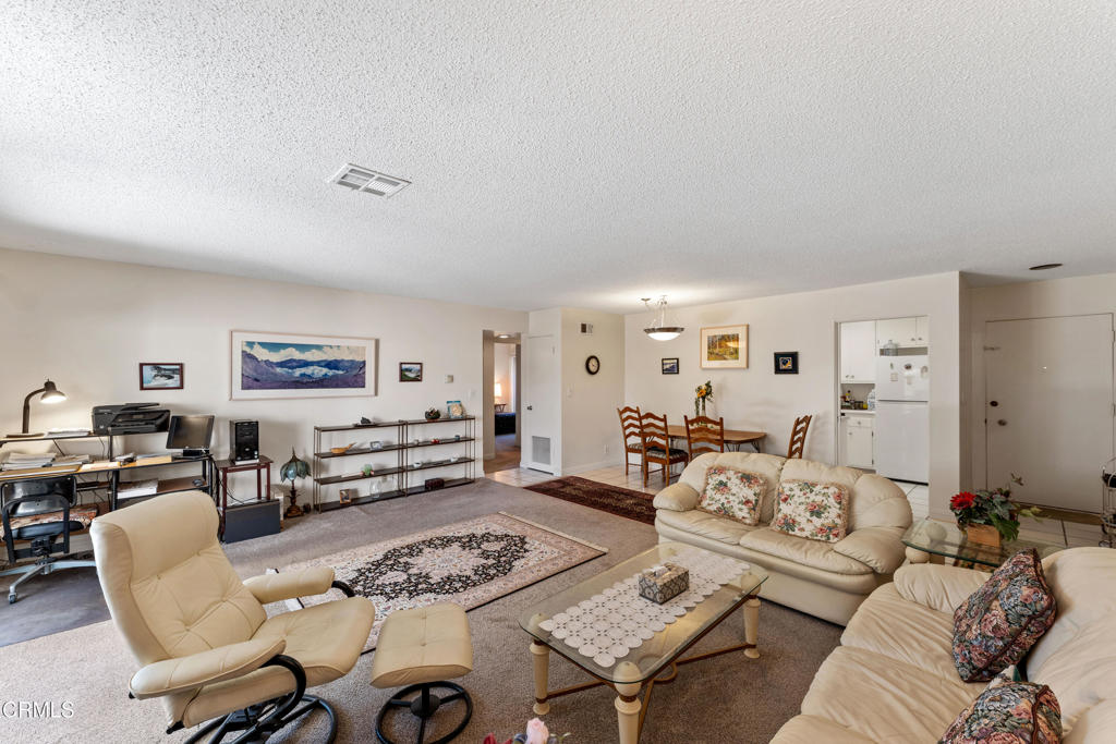 MLS #V1-31978 image #5