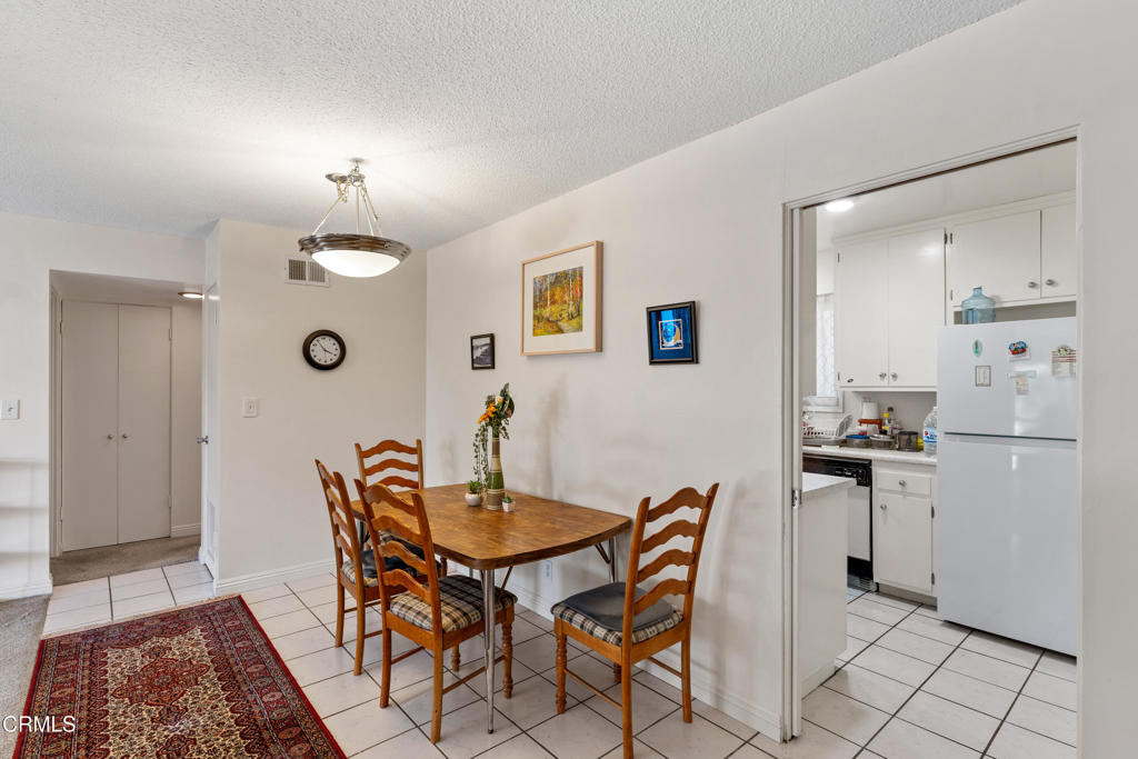 MLS #V1-31978 image #6