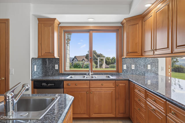 MLS #V1-31982 image #18