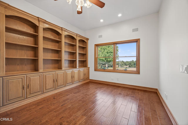 MLS #V1-31982 image #21