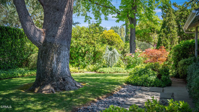 MLS #V1-32042 image #2