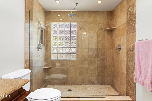 MLS #V1-32097 image #25