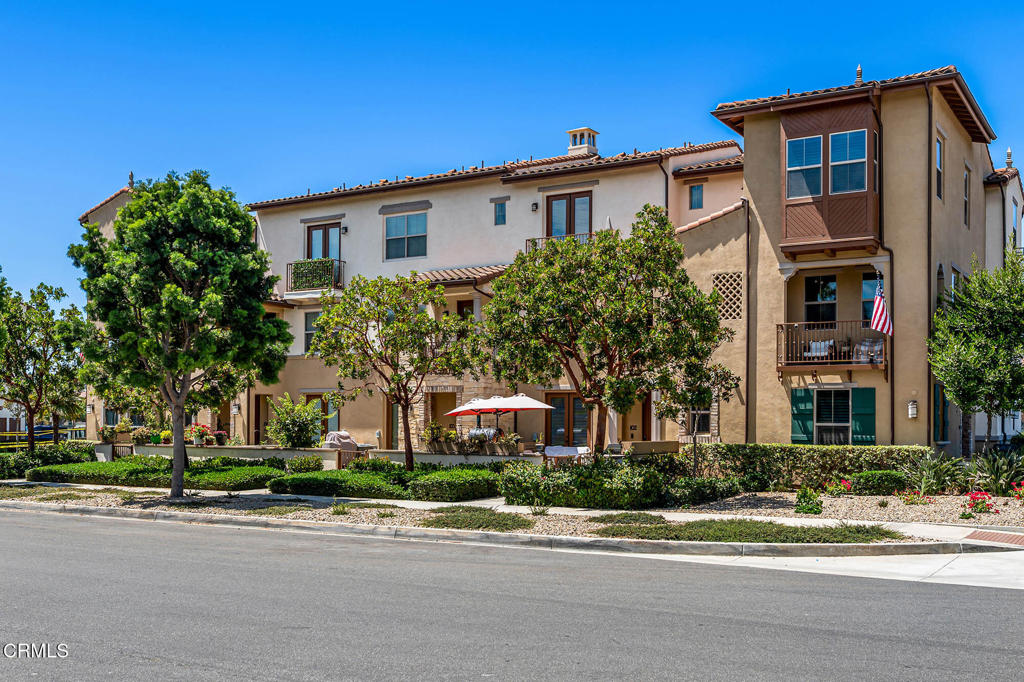 MLS #V1-32115 image #10