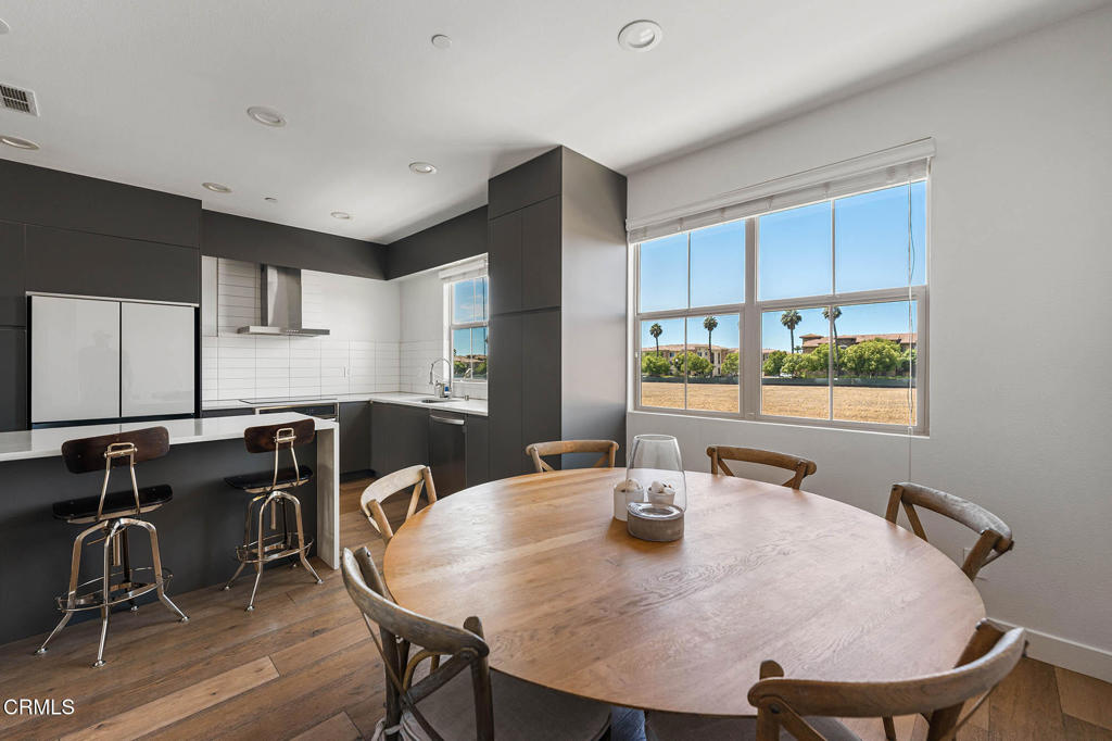 MLS #V1-32115 image #24