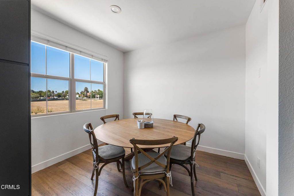 MLS #V1-32115 image #25