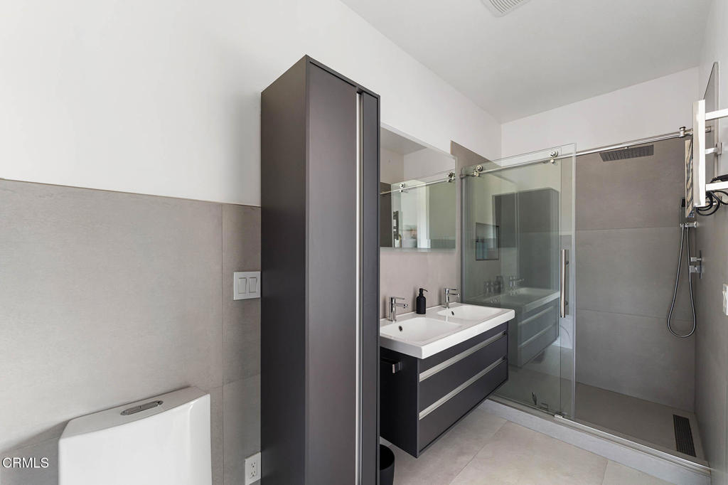 MLS #V1-32115 image #29