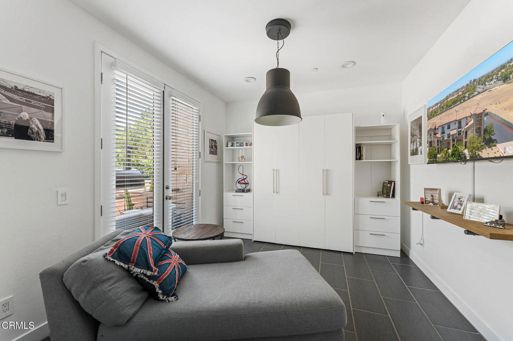 MLS #V1-32115 image #33