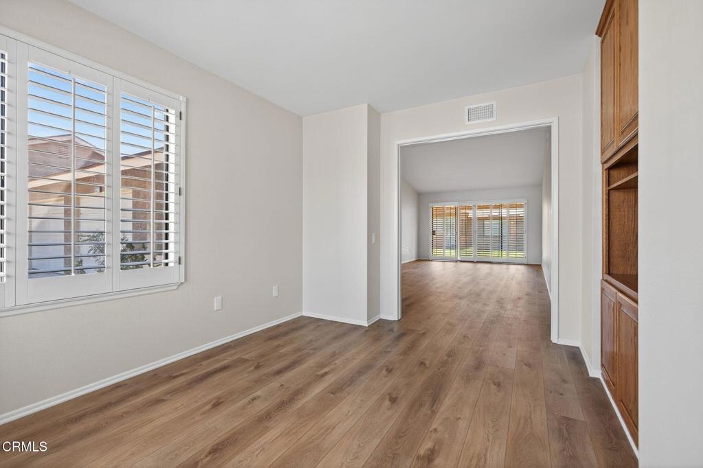 MLS #V1-32126 image #24