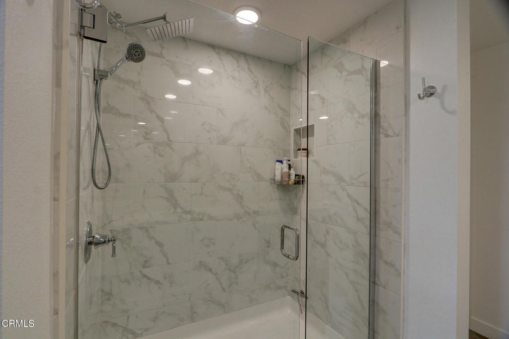 MLS #V1-32127 image #16